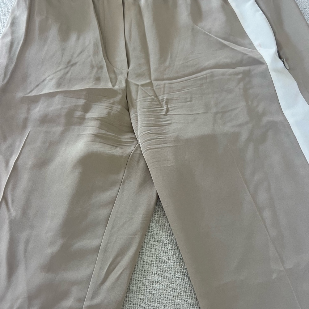 Theory Cream Elastic Waist Pants